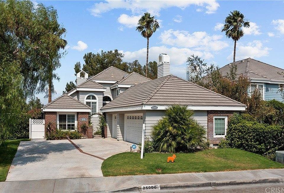 1st image of 25906 Bellis Dr