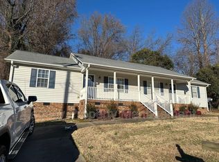 705 Providence Rd, Graham, NC 27253