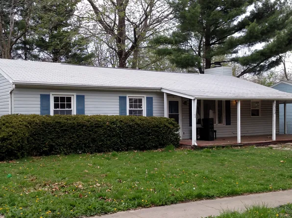 1502 Kings Way, Champaign, IL 61821