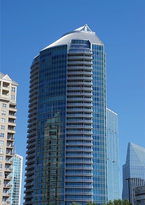 1st image of 3338 Peachtree Rd NE APT 903