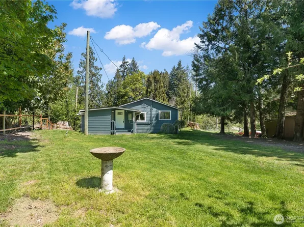 22504 Maple Drive NW, Lakebay, WA 98349