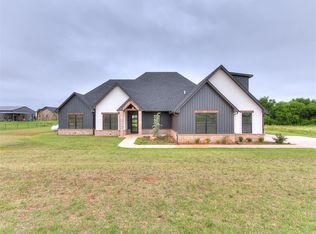 2441 Hawks Haven Dr, Guthrie, OK 73044