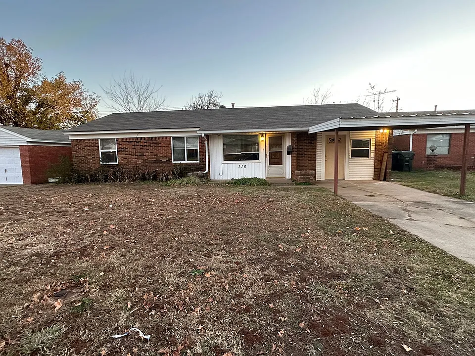 116 W Rose Dr