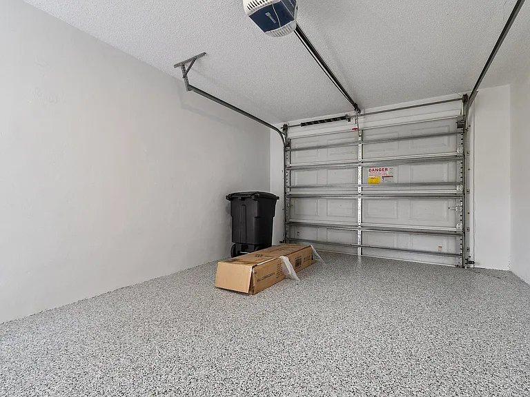150 Old Meadow Way — Photo 49