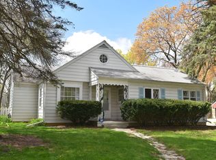 4977 N 74th St, Milwaukee, WI 53218