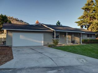 446 NE Burgess Pl, Bend, OR 97701