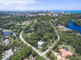 198A Caribbean Rd, Naples, FL 34108