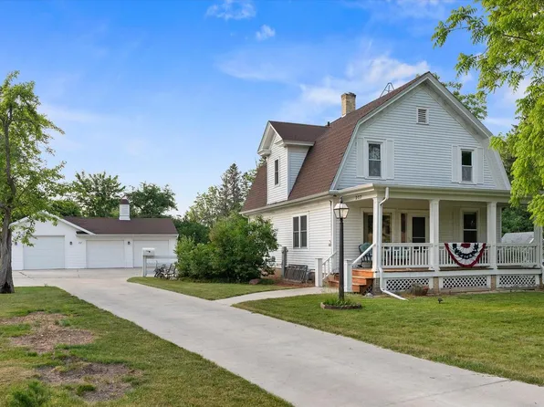 207 Fond Du Lac AVENUE, Sheboygan Falls, WI 53085