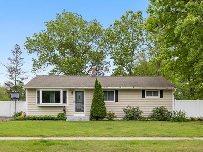 53 Roosevelt Boulevard, Enfield, CT, 06082