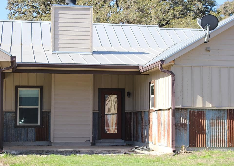 1st image of 701 Bushwhack Rd