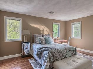 5 Dandelion Dr, Andover, MA 01810