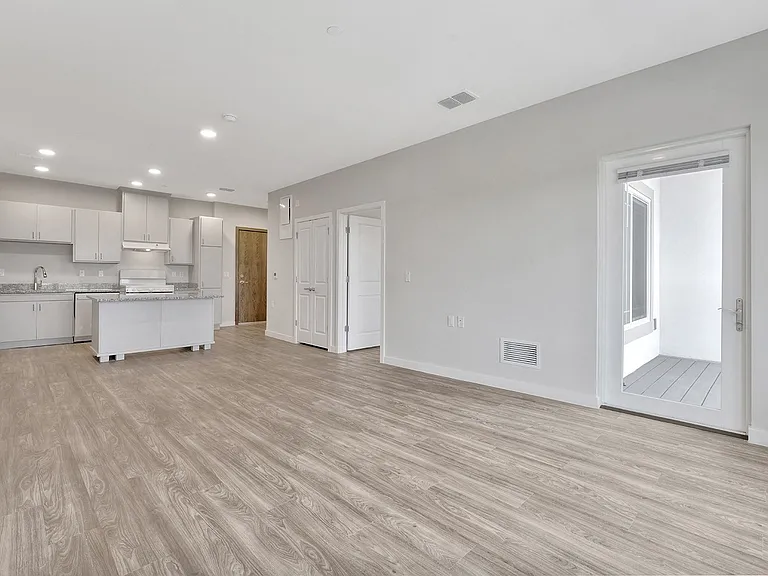 The Reef at Riviera 62+ Apartments — Photo 55