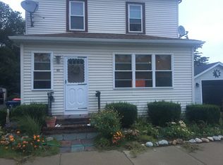 65 Standish Ave, Plymouth, MA 02360