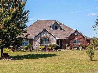 18920 S Kiowa Rd, Claremore, OK 74017