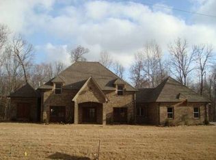 1348 Crockett Cv, Hernando, MS 38632