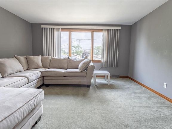 3rd image of 3511 Jerauld Ave Floor 2