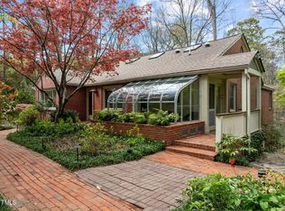 11 Mount Bolus Rd, Chapel Hill, NC 27514