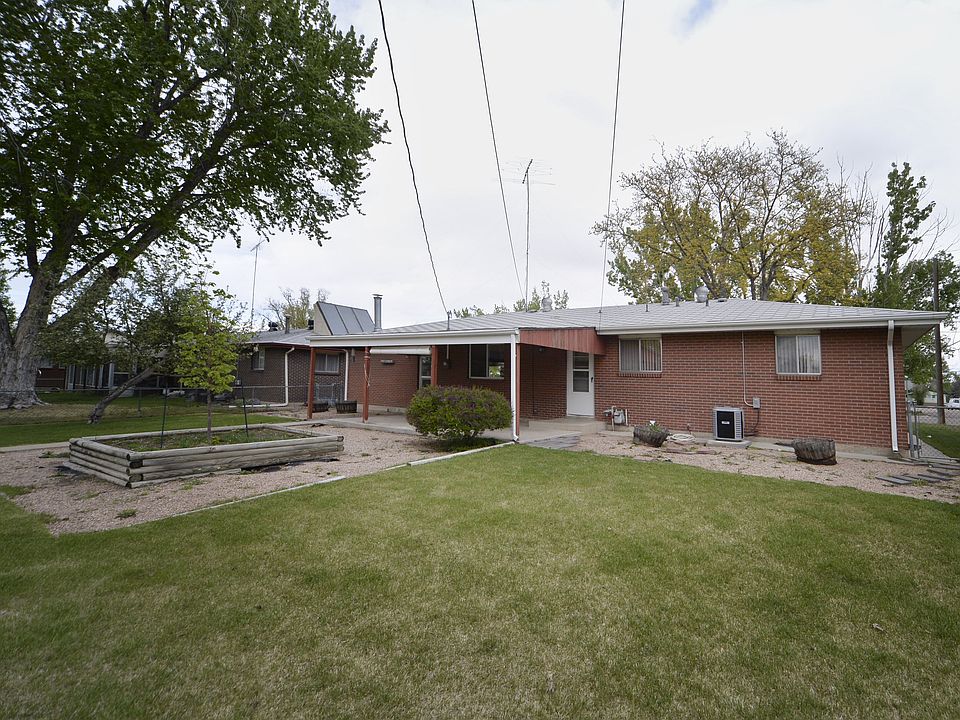 1st image of 429 35th Avenue Ct