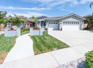 4101 Shoalcreek Dr, Corona, CA 92883