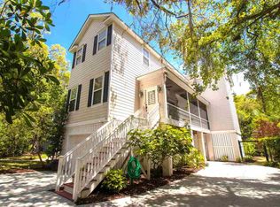 74 Berry Tree Dr, Pawleys Island, SC 29585