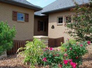 811 Sunstone Ln, Columbia, MO 65201