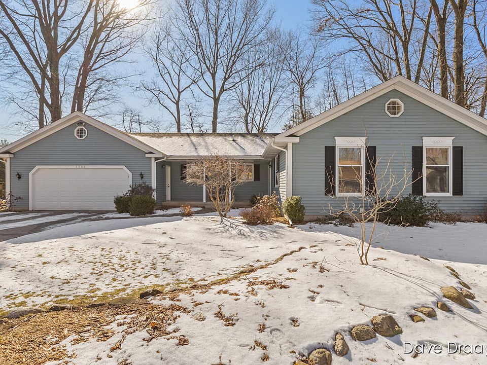 4448 Glen Hollow Dr, Hudsonville, MI 49426 Zillow