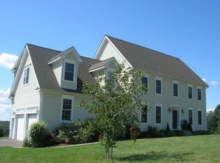 8 Foster Dr, Ellington, CT 06029