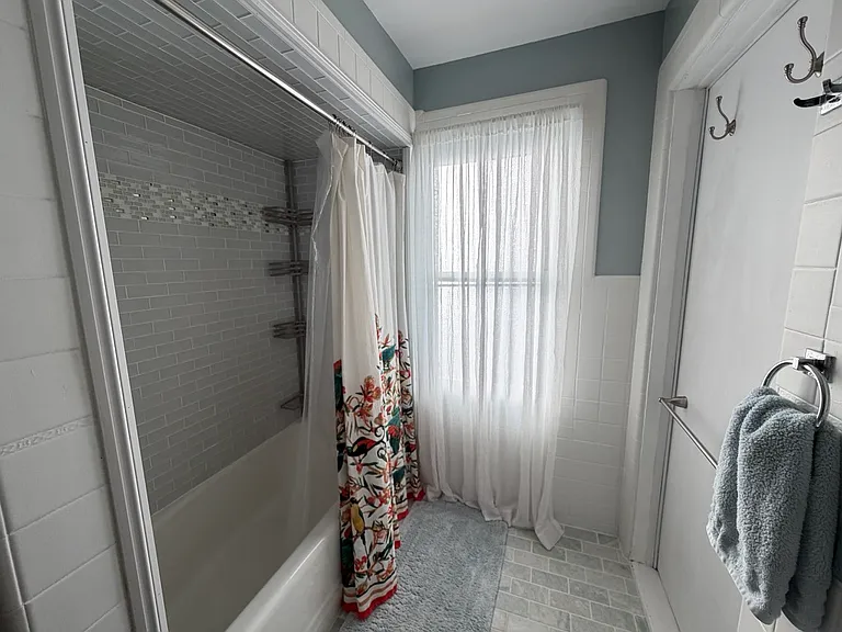1805 Baker Ave — Photo 7