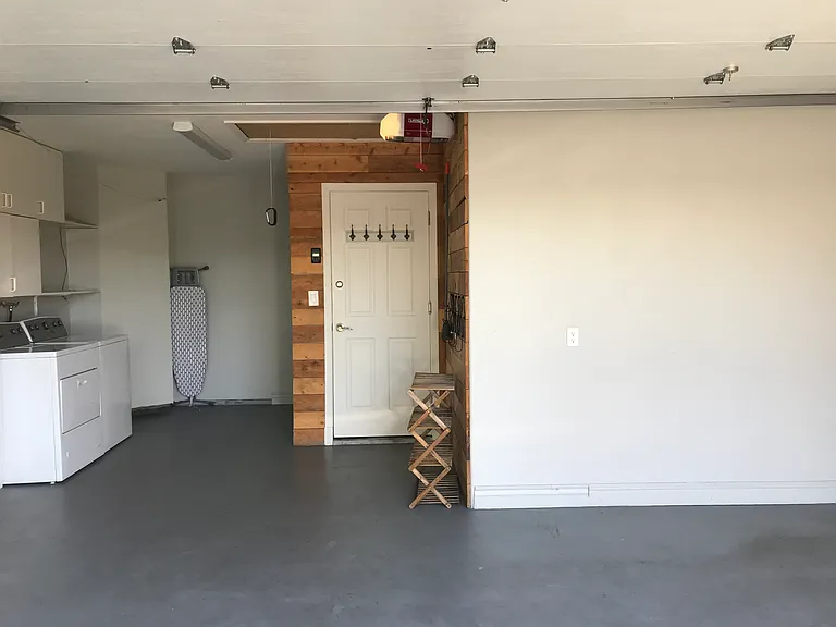 2108 Meadow View Pl — Photo 22