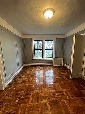 4th image of 870 W 181st St APT 48