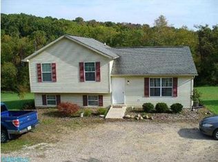 13121 Flint Ridge Rd SE, Newark, OH 43056