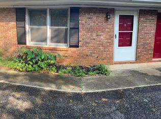 110 Stonecreek Dr APT B, Spartanburg, SC 29303