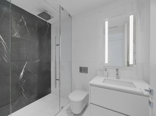 300 Biscayne Blvdway #2010, Miami, FL 33131