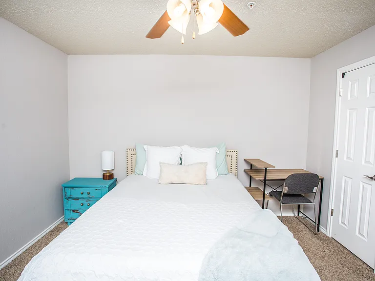 2108 Main St #4 — Photo 10