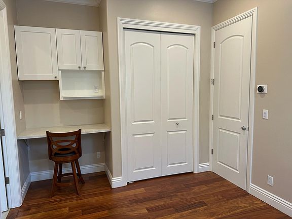 4th image of 1363 Suzanne Ct