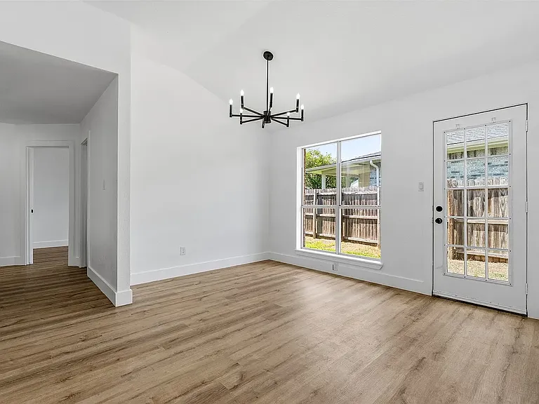 9255 Crimnson Ct — Photo 10