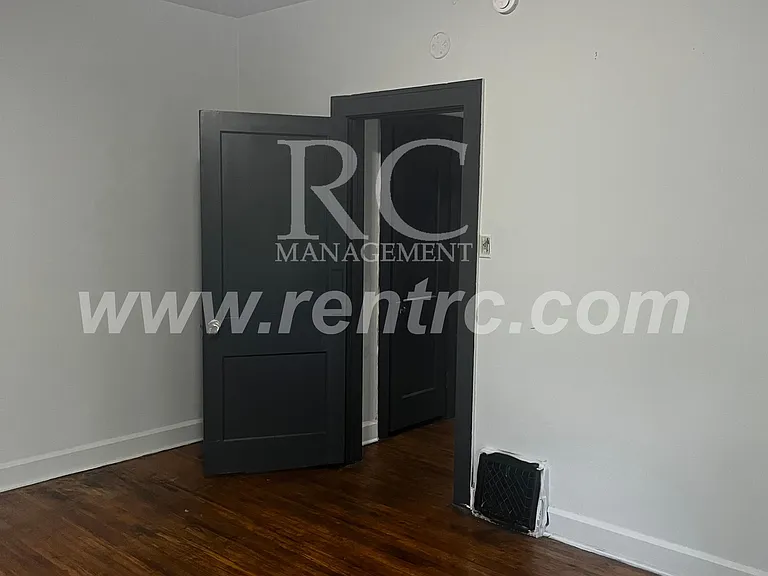 1224 E Williams St #E — Photo 8