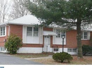 3 Dawes Dr, Newark, DE 19702