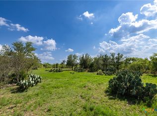 410 Green Acre Rd, Dale, TX 78616