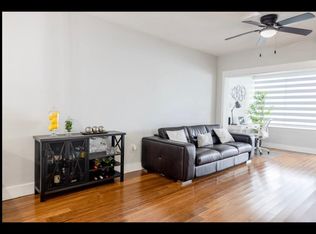 270 NE 191st St APT 104, Miami, FL 33179