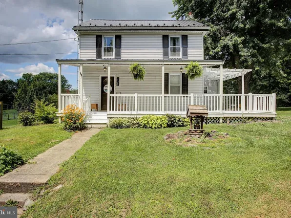 11245 Wharf Rd, Waynesboro, PA 17268