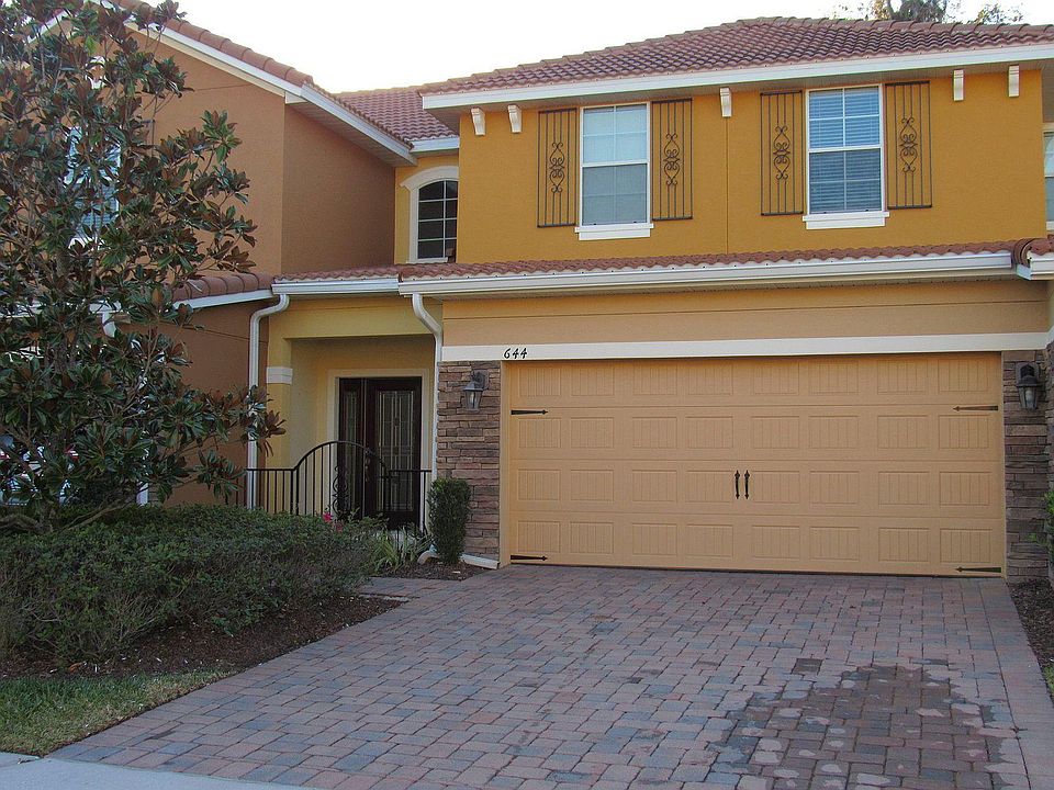 1st image of 644 Venice Pl