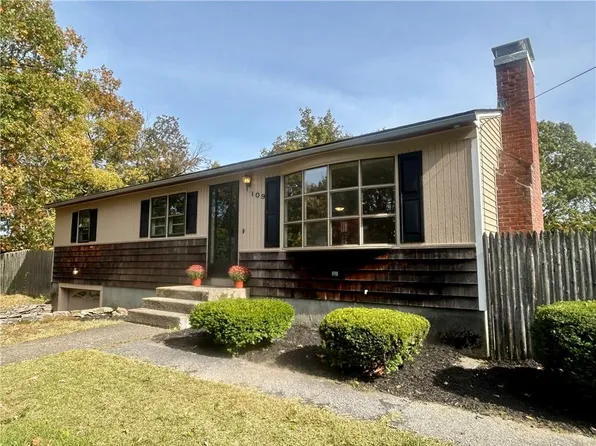 109 Chadsey Rd, North Kingstown, RI 02852