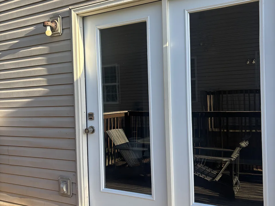 539B Maple St