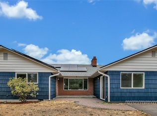 10521 Douglas Dr SW, Tacoma, WA