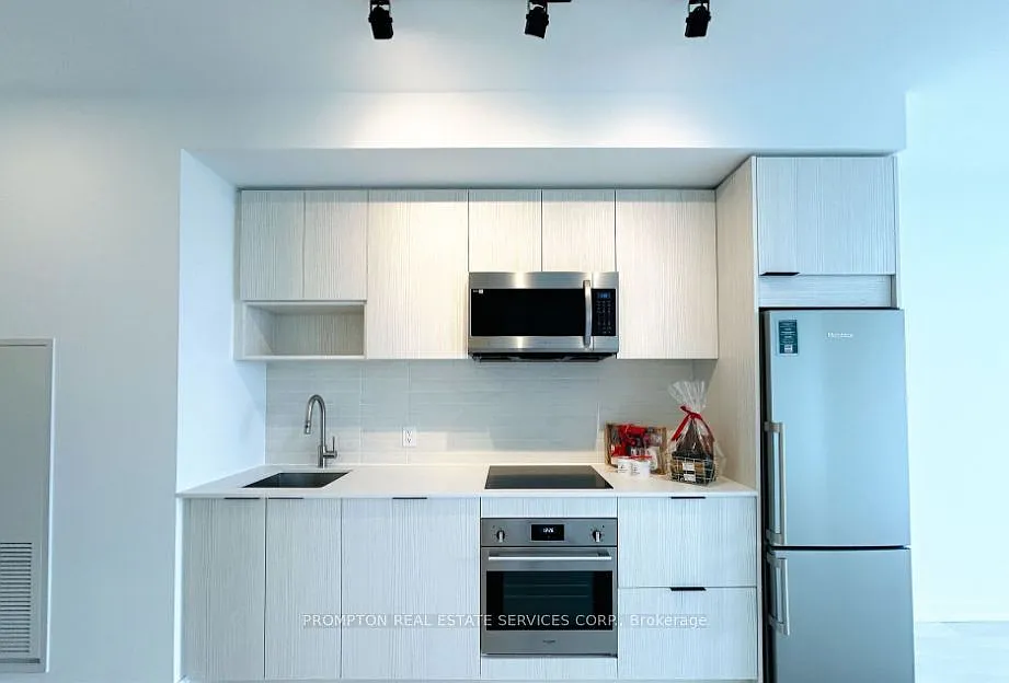 1 bed, $2,100 — Photo 2