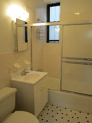 Rented by Stonecrest Realty | media 26