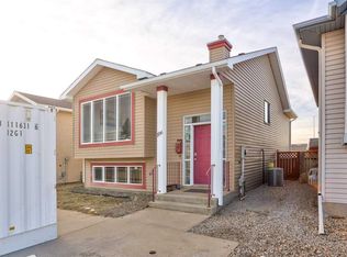 106 E Peigan Ct W, Lethbridge, AB T1K 7N8