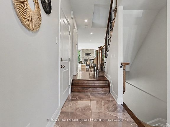 4th image of 52 Porter St