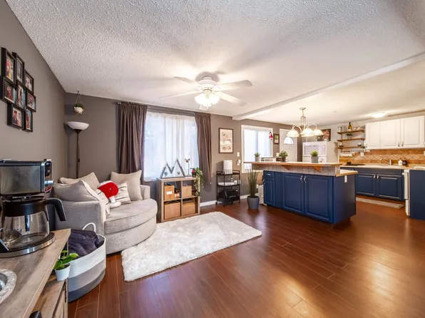 72 Ridgewood Ter, Saint Albert, AB T8N 0E9